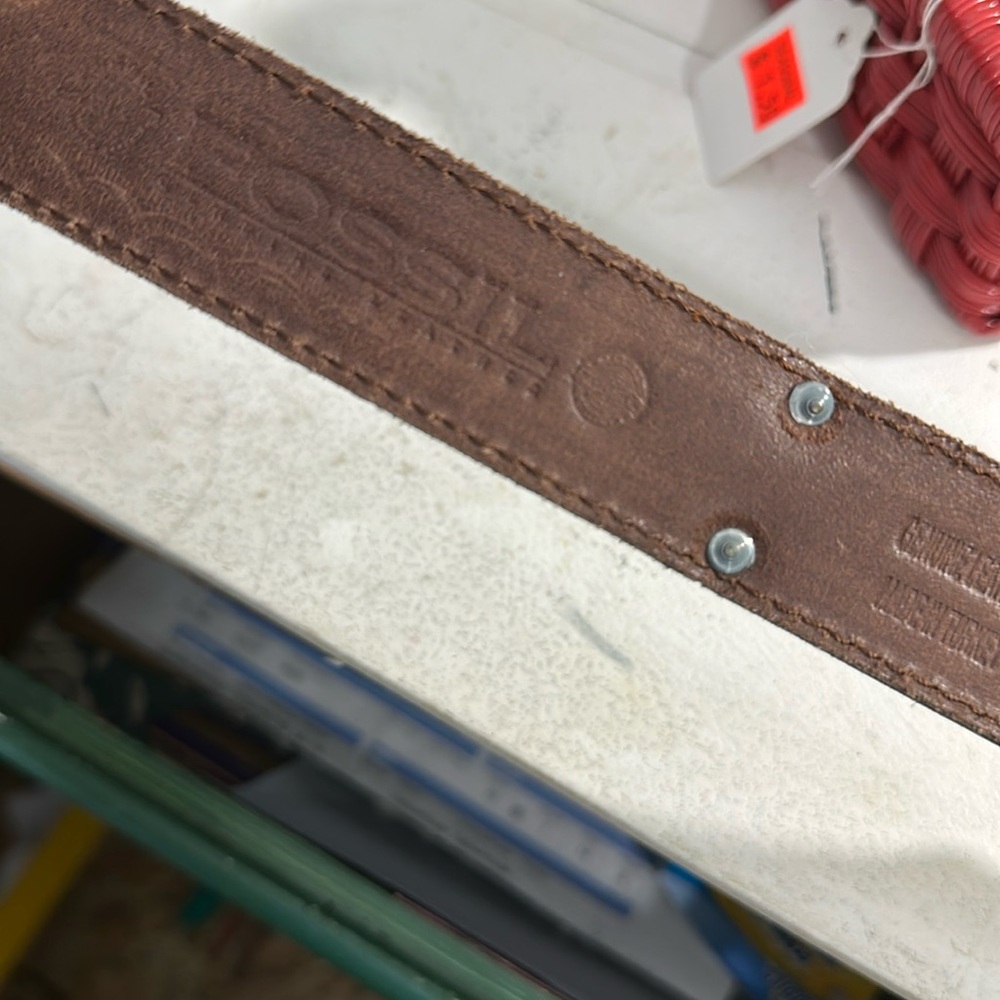 Fossil vintage leather belt color blocked Brown /burgandy/tan brass fittings - Picture 5 of 8